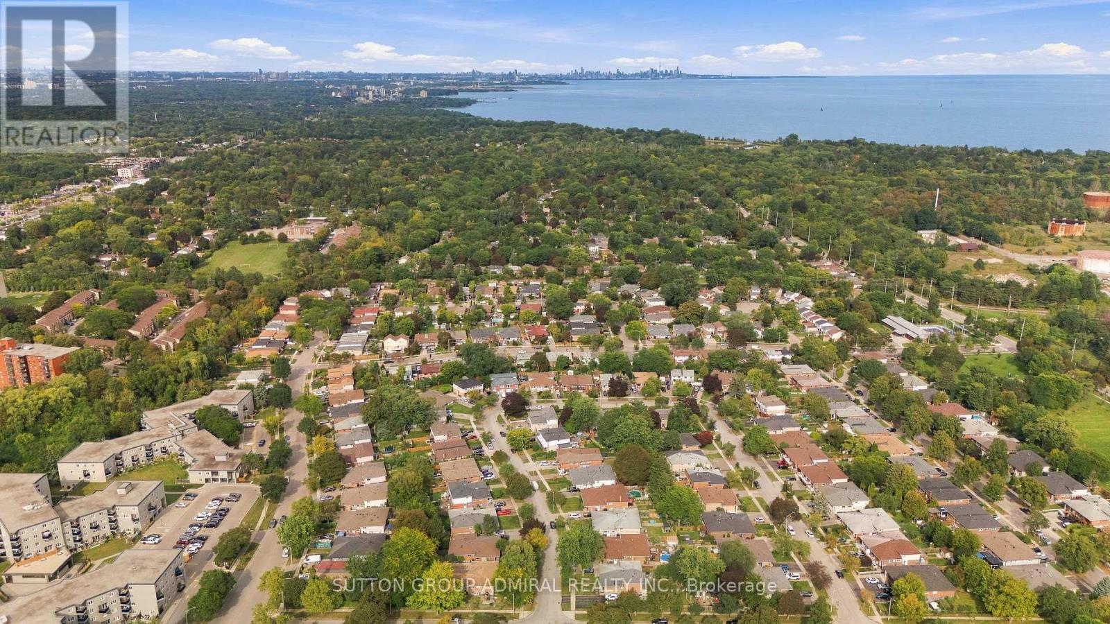 1871 SILVERBERRY CRESCENT - 47