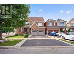 Kitchen - 19 Solstice Street, Brampton, ON L6P3T5 Photo 7