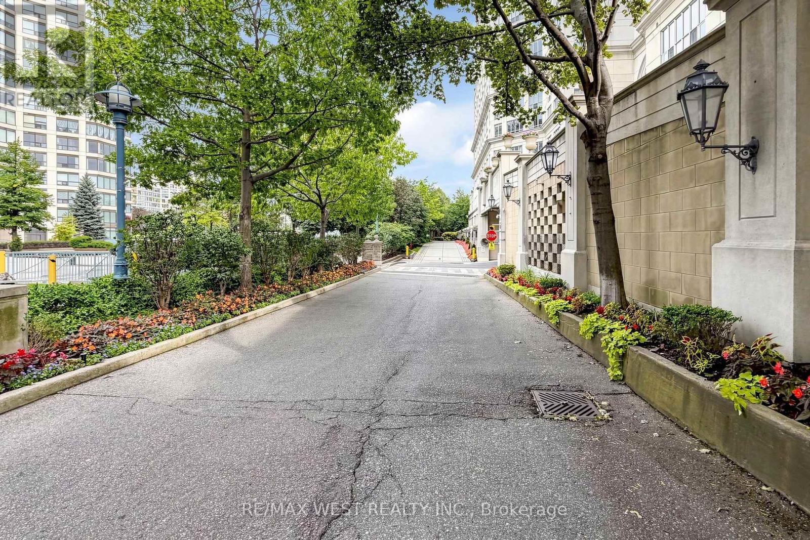 #1404 2287 LAKE SHORE BOULEVARD W - 47