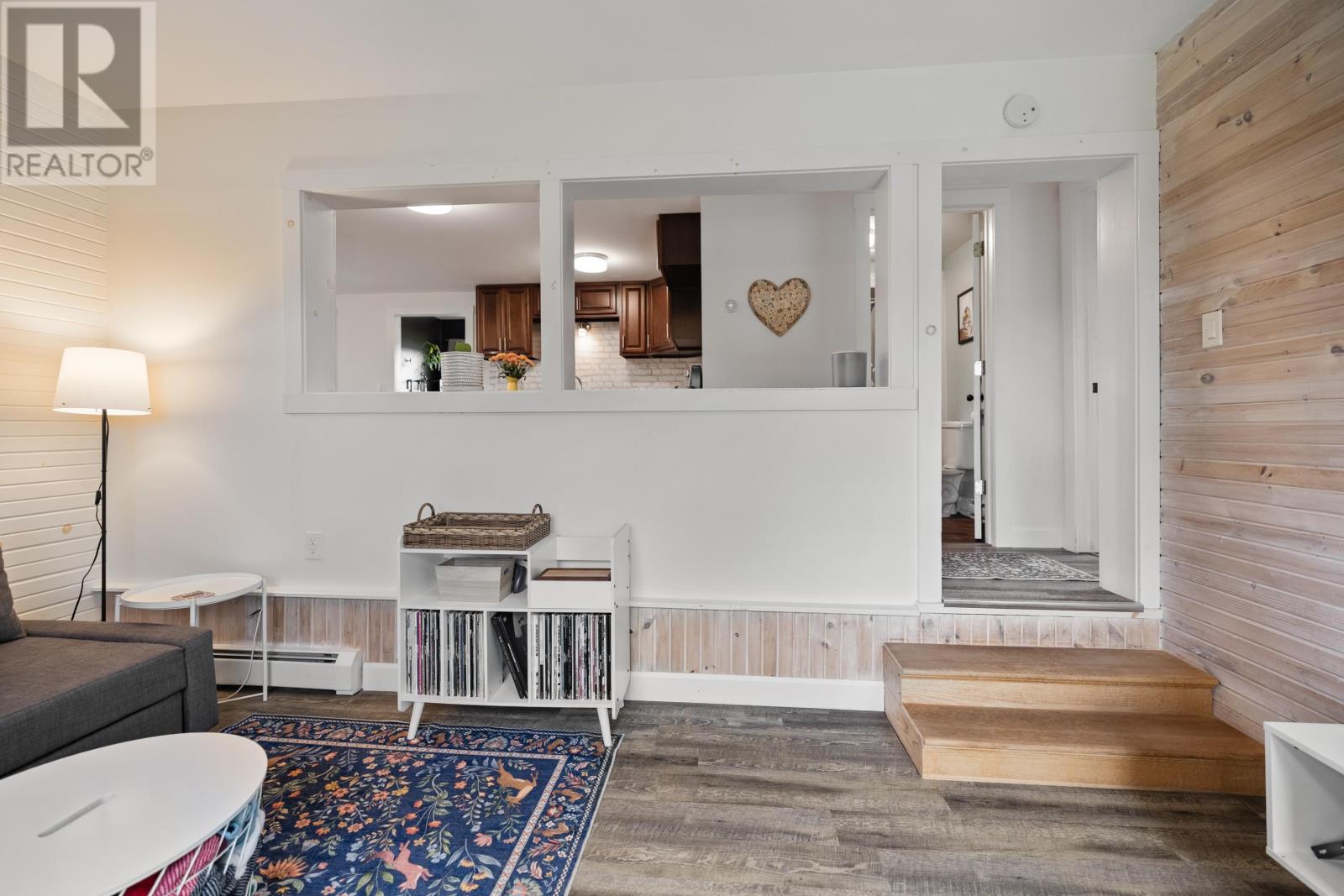 1847 Colville Road - 23