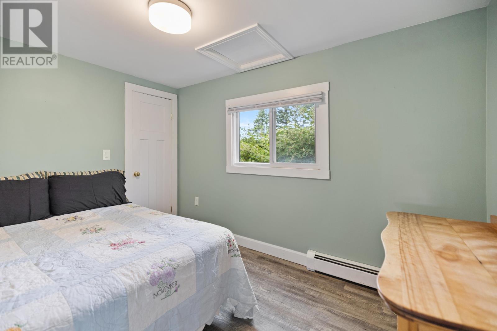 1847 Colville Road - 25