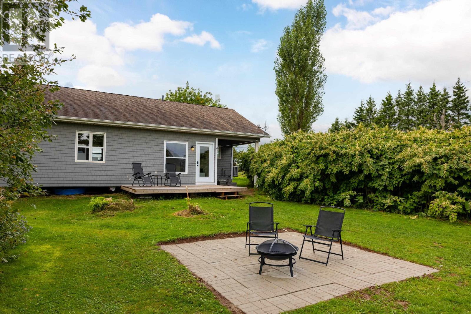 1847 Colville Road - 4