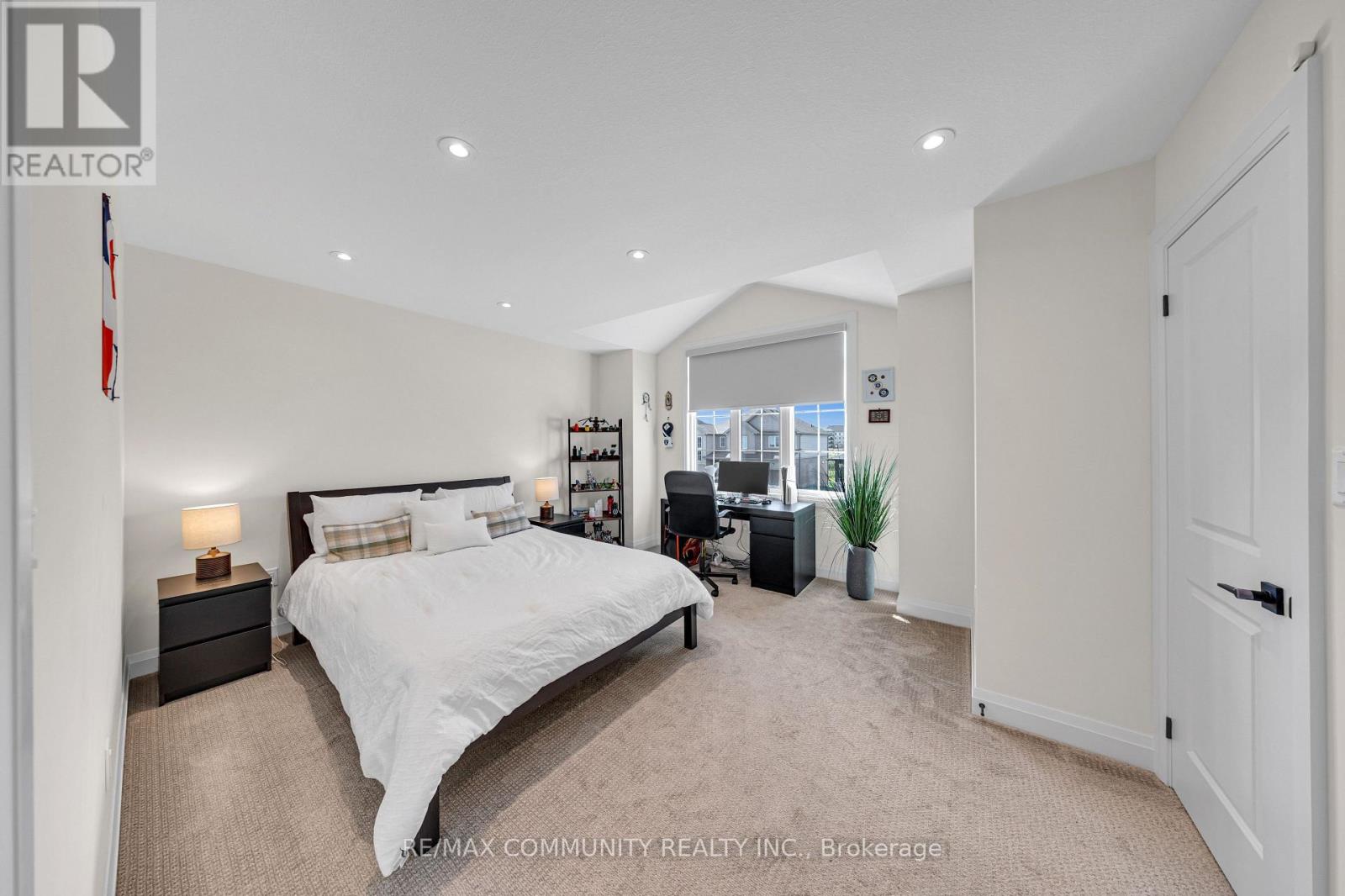 132 WESTCOTT ROAD - Image 22