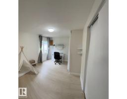 8 The Parkway Nw, Edmonton, AB T6P1C7 Photo 9