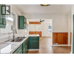1238 8 Street N - photo 6