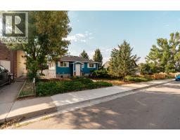 1238 8 Street N - photo 2