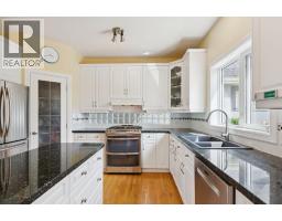 739 24 Avenue NW - photo 15