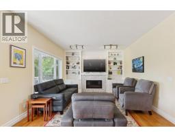 739 24 Avenue NW - photo 18