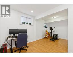 739 24 Avenue NW - photo 33