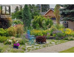 739 24 Avenue NW - photo 47