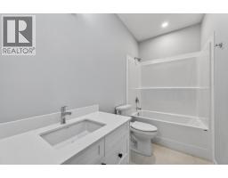 3279 A Schubert Road, Kamloops, BC V2B6Y4 Photo 25