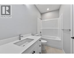 3279 A Schubert Road, Kamloops, BC V2B6Y4 Photo 20