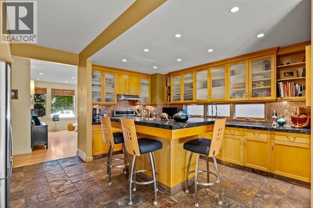 1717 7 Avenue NW - photo 10