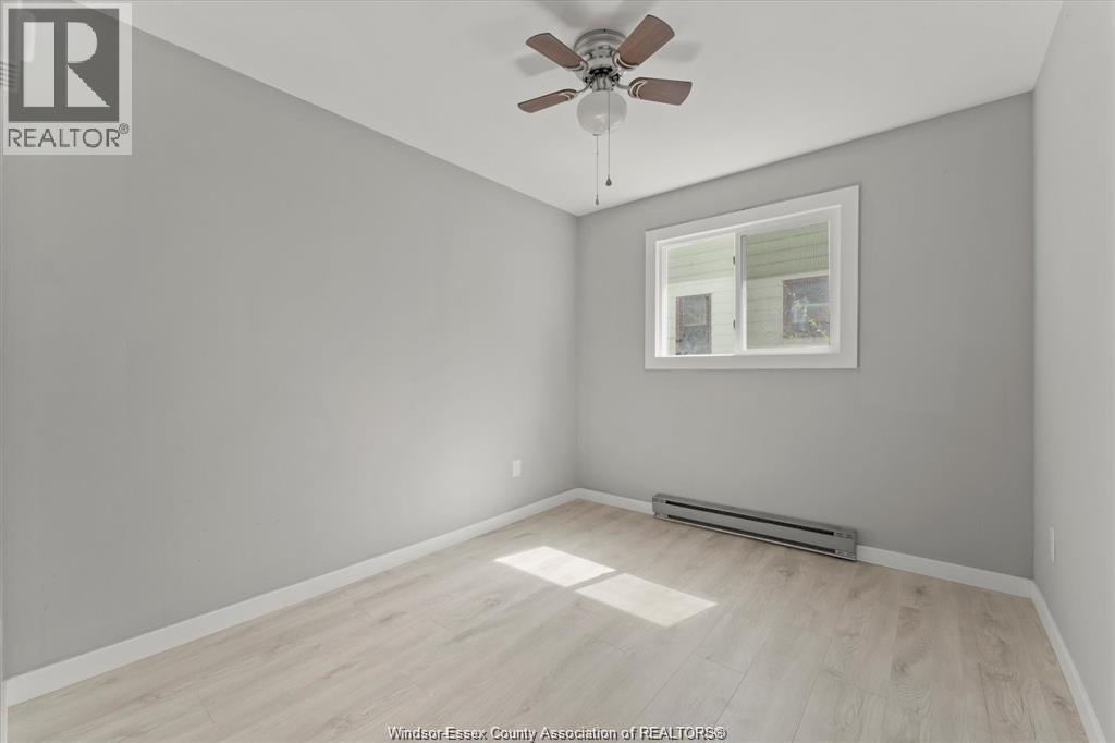 561 CHIPPAWA STREET - 13