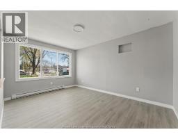 561 Chippawa Street, Windsor, ON N9C2W2 Photo 9