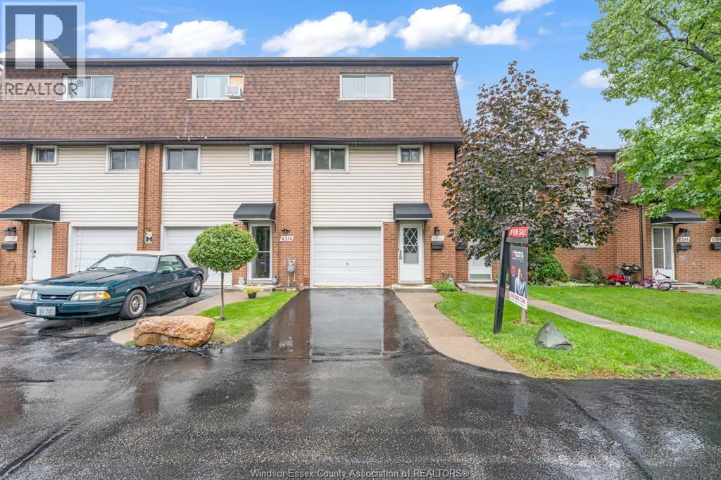 6312 THORNBERRY - 3