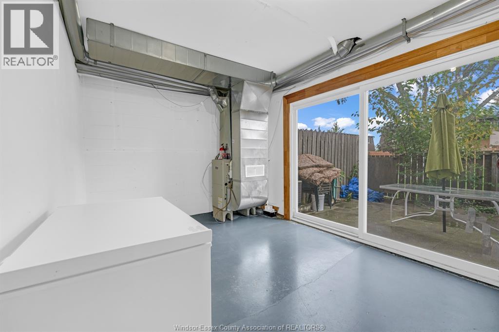 6312 THORNBERRY - 33
