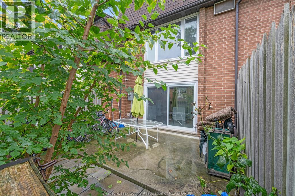6312 THORNBERRY - 34