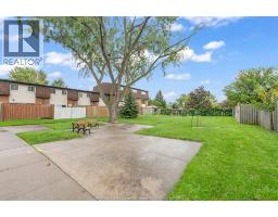 6312 Thornberry, Windsor, ON N8T3A2 Photo 41