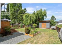 3054 Millgrove St, Saanich, BC V9A1X5 Photo 27