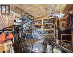 3054 Millgrove St, Saanich, BC V9A1X5 Photo 28