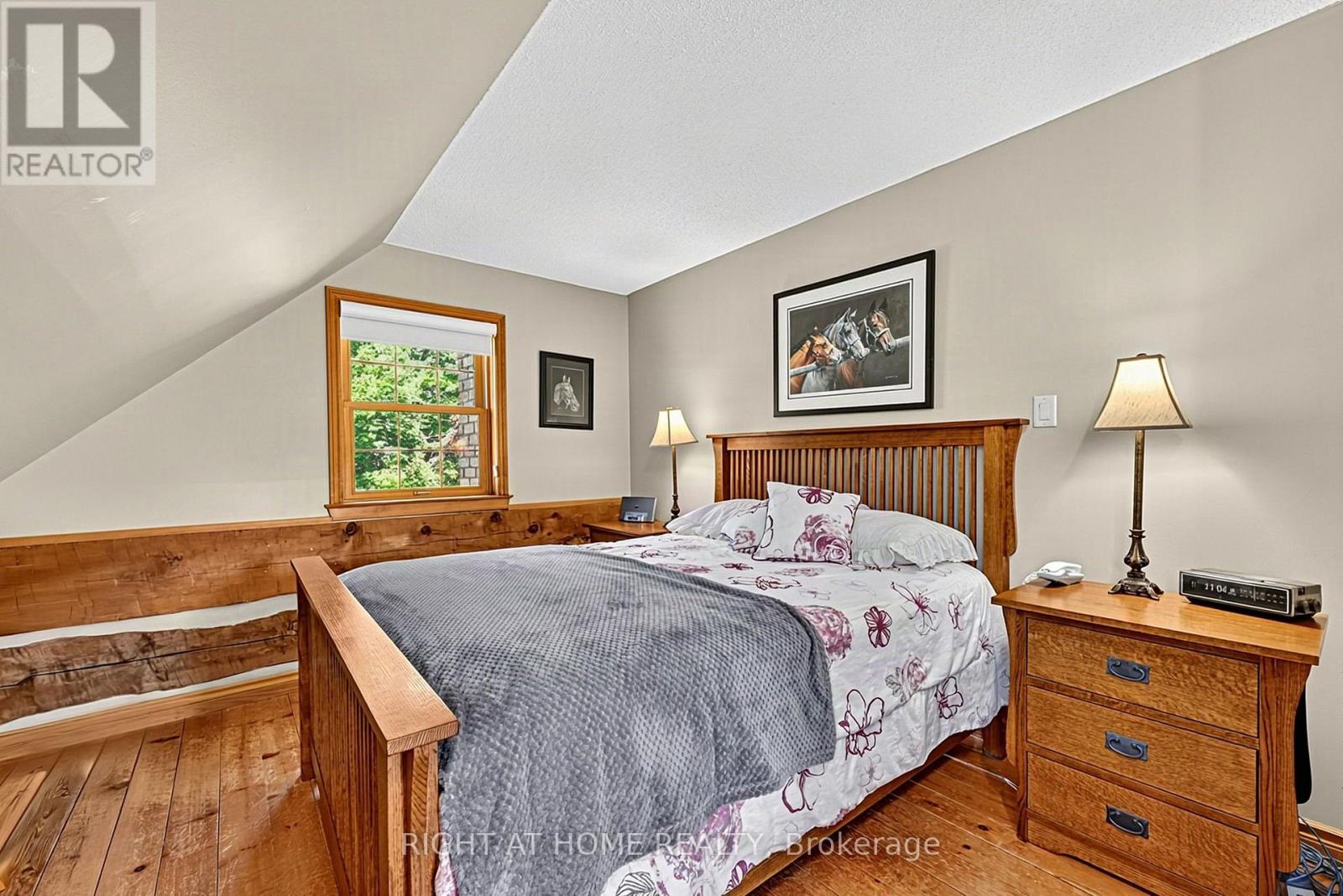 323 First Line, Oro-Medonte photo 23