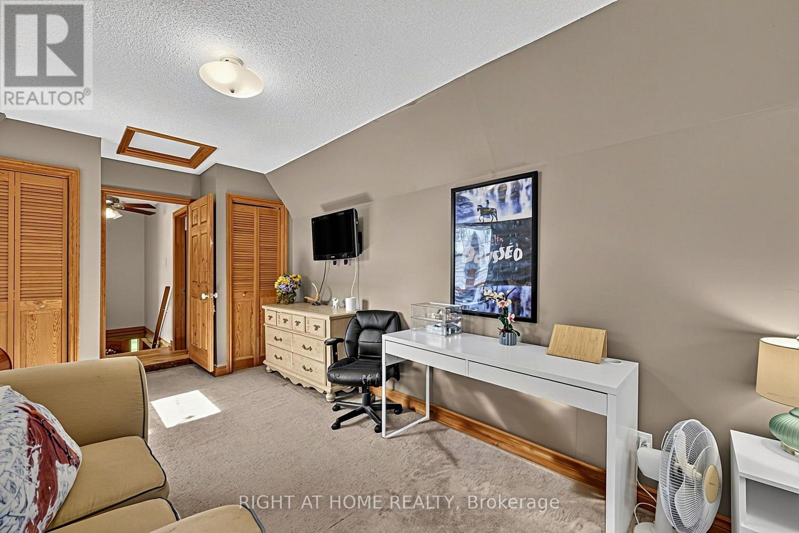 323 First Line, Oro-Medonte photo 21
