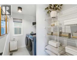 345 West Grove Lane Sw, Calgary, AB T3H6K9 Photo 34