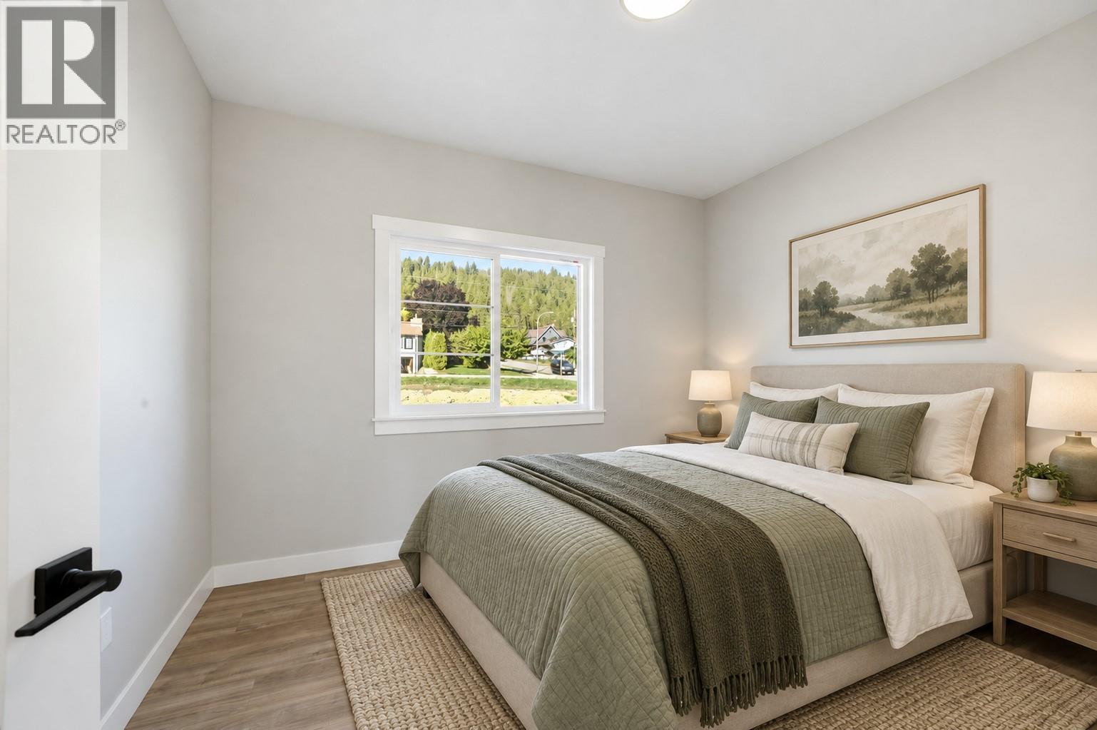  186 Salmon Arm Drive, Enderby