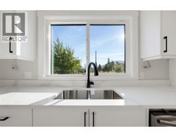 186 Salmon Arm Drive, Enderby, BC V4Y4C6 Photo 19