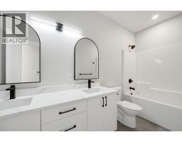 186 Salmon Arm Drive, Enderby, BC V4Y4C6 Photo 44