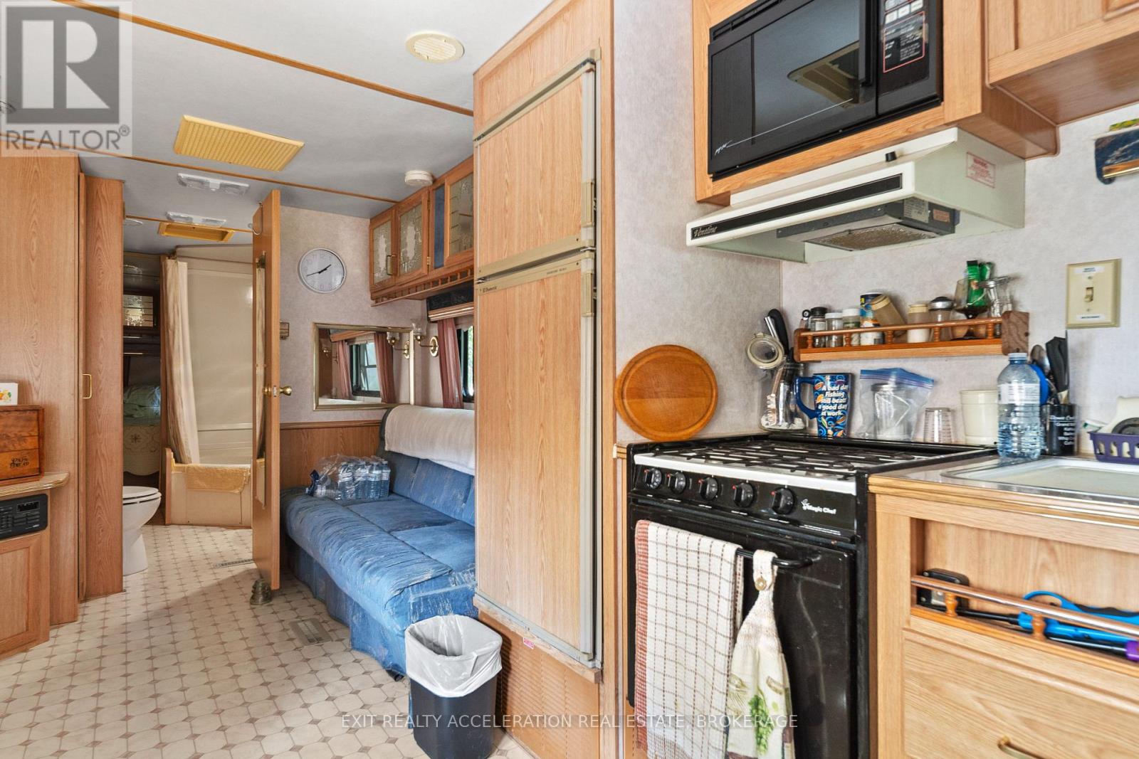 166 WHITE LAKE ROAD - Image 17