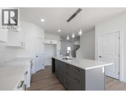 Bedroom - 308 Edgefield Close, Strathmore, AB T1P2H9 Photo 9