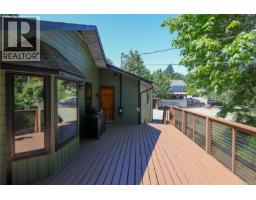 Primary Bedroom - 6585 Walker Frontage Rd, Fanny Bay, BC V0R1W0 Photo 12