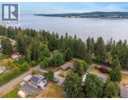 6585 Walker Frontage Rd, Fanny Bay, BC V0R1W0 Photo 37