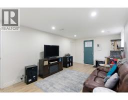 Living room/Dining room - 111 Britten Close Unit# Bsmt, Hamilton, ON L9C4K1 Photo 6