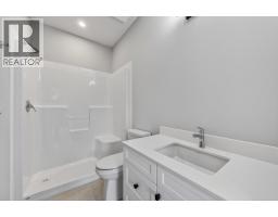 Kitchen - 3279 B Schubert Road, Kamloops, BC V2B6Y4 Photo 13