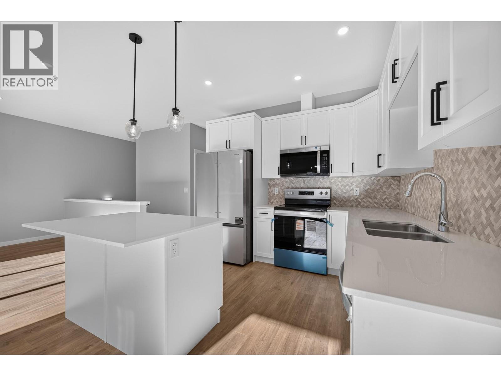 3279 B Schubert Road - 4