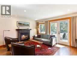 Living room - 1915 Aspen Crescent, Revelstoke, BC V0E2S3 Photo 18