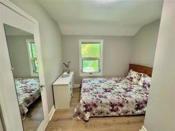 Utility room - 186 Vivian Street, Neepawa, MB R0J1H0 Photo 11