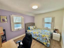 186 Vivian Street, Neepawa, MB R0J1H0 Photo 12