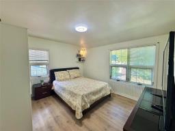 186 Vivian Street, Neepawa, MB R0J1H0 Photo 14
