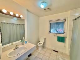 186 Vivian Street, Neepawa, MB R0J1H0 Photo 21