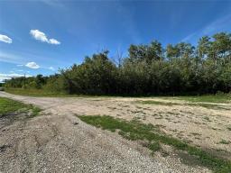 2 Night Swimming Drive, Lake Manitoba Narrows, MB R0L1S0 Photo 24