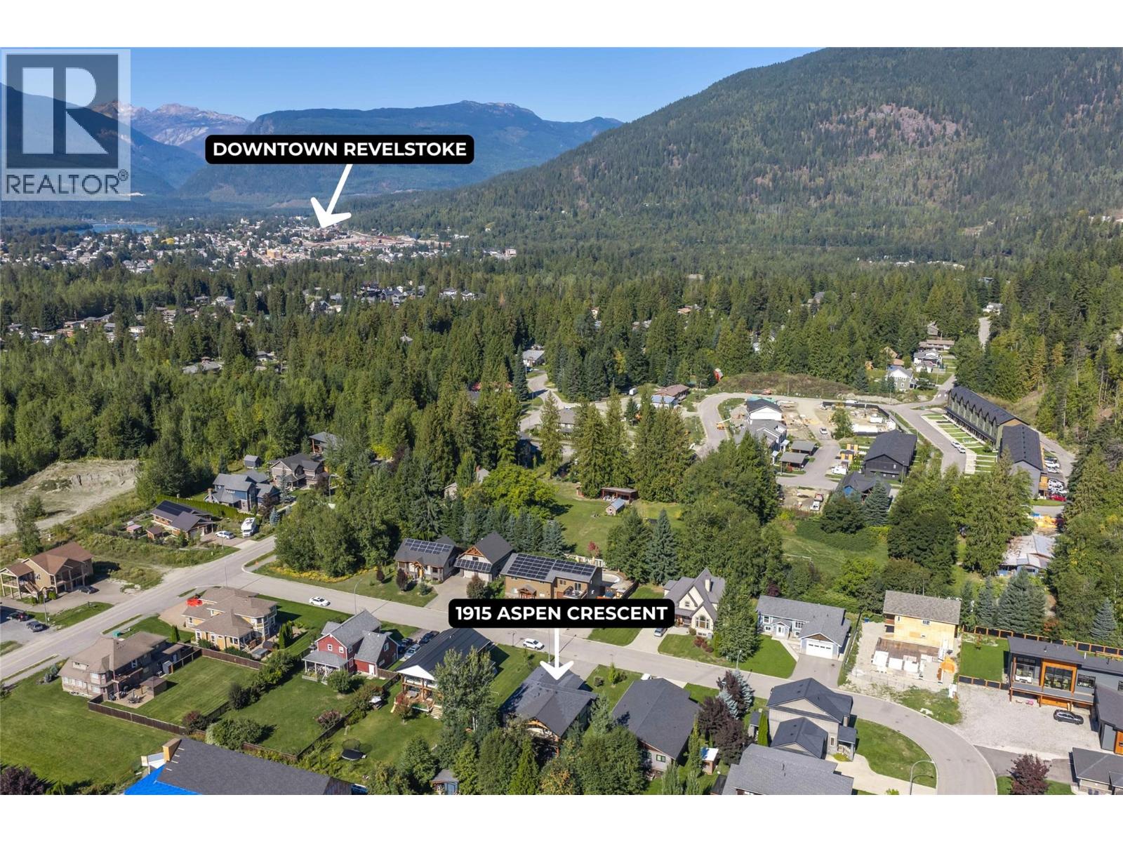 1915 Aspen Crescent - 73