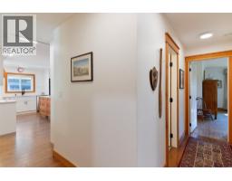 1915 Aspen Crescent, Revelstoke, BC V0E2S3 Photo 27