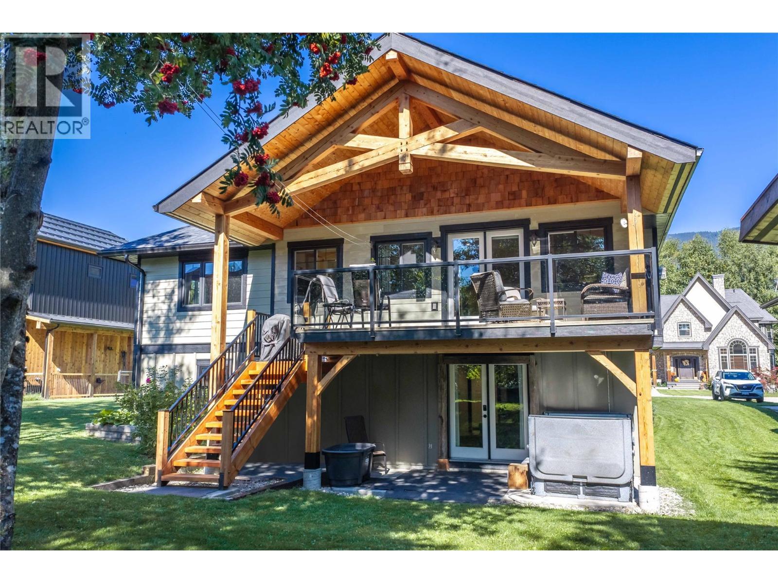 1915 Aspen Crescent - 45