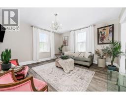 Mud room - 100 Poole Street, Mcnab/braeside, ON K7S1J2 Photo 11