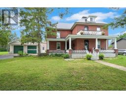 Family room - 100 Poole Street, Mcnab/braeside, ON K7S1J2 Photo 6