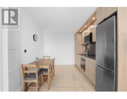 2010 - 60 Central Park Road Way, Toronto, ON M9A0E6 Photo 7
